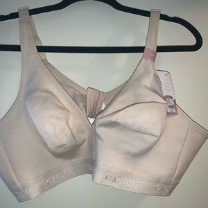 *Brand New* Cacique Bra - Size 46B